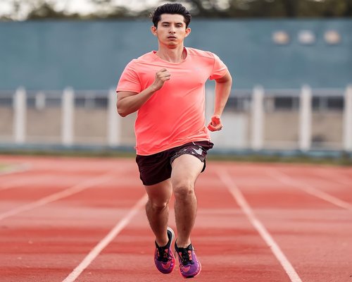 Atleta in allenamento